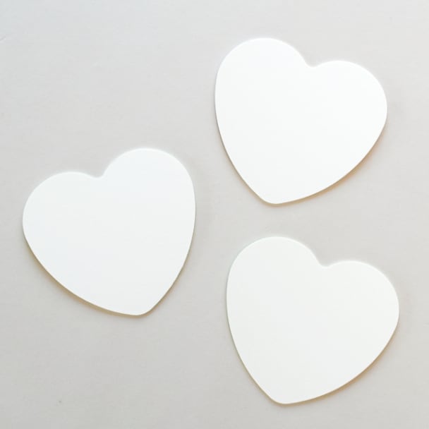 TOMOKO SHINOZUKA(トモコ シノヅカ) Heart Paper Coasters