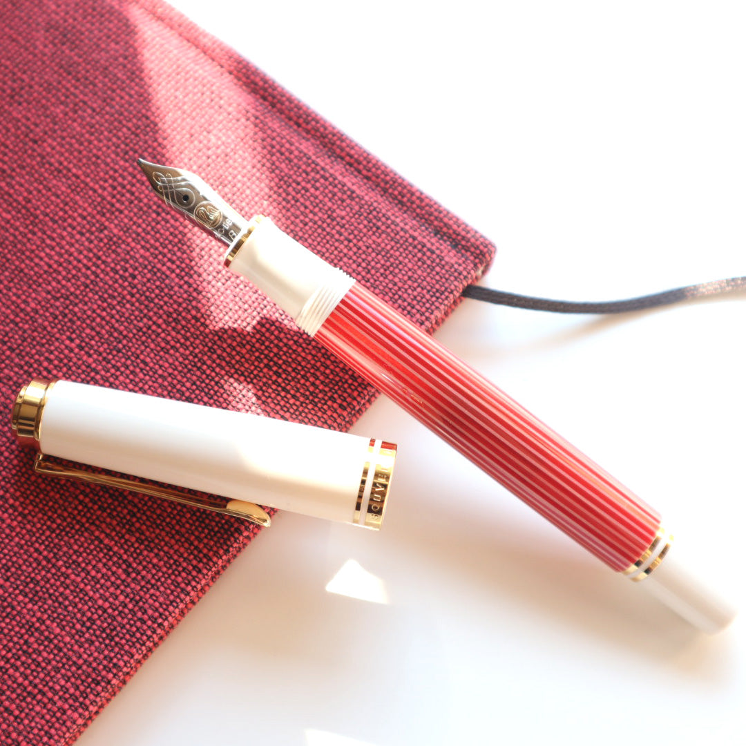 【限定品】Pelikan(ペリカン) 万年筆 スーベレーン600 レッドホワイト 極細字/細字/中字/太字