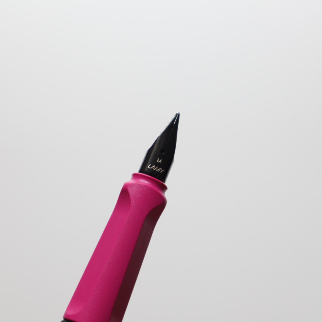 【限定品】LAMY(ラミー) 万年筆 サファリ ピンククリフ 極細字/細字/中字
