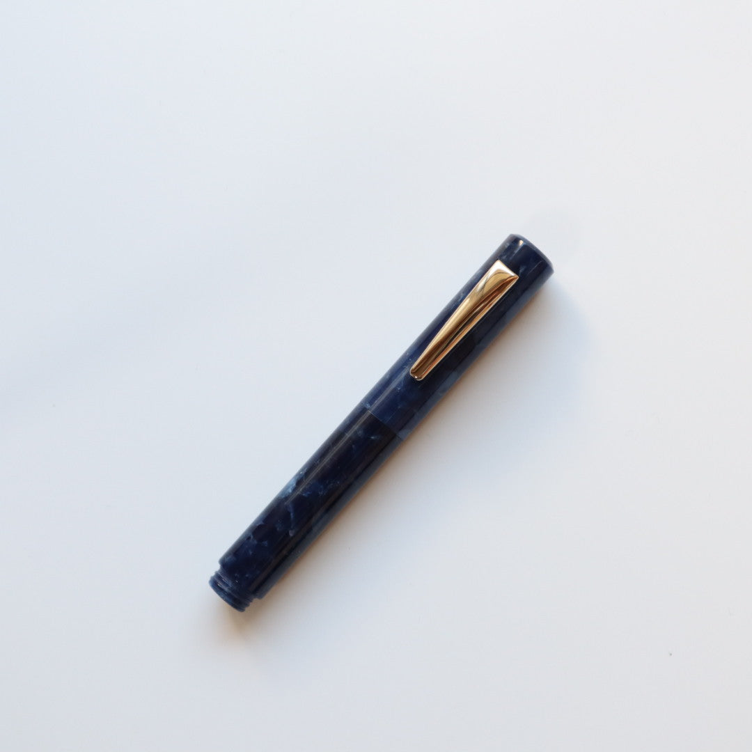 HIGHTIDE(ハイタイド) attaché マーブル万年筆 ネイビー 細字