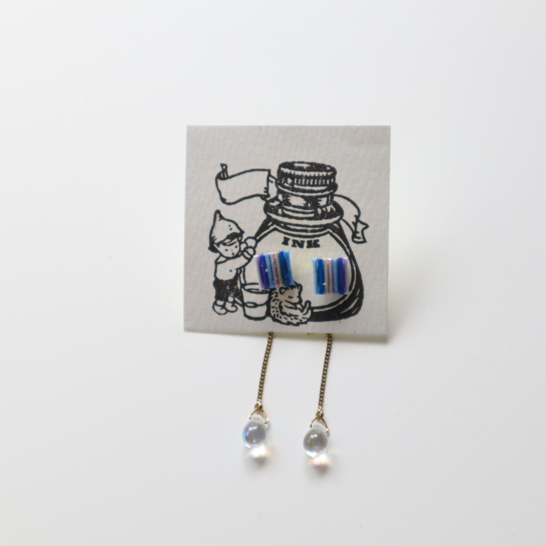 紅鮭屋 インクで染めた水引ピアス 322