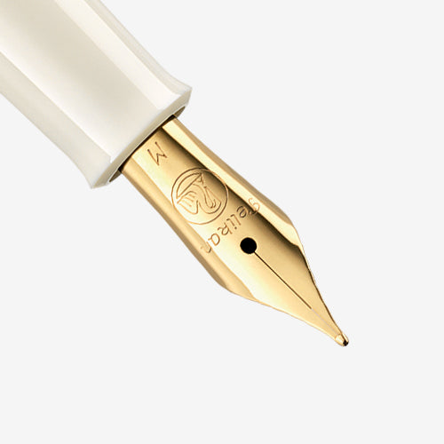 【限定品】Pelikan(ペリカン) 万年筆 クラシック200 パステルブルー 極細字/細字/中字/太字