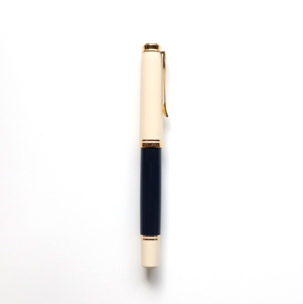 【限定品】Pelikan(ペリカン) 万年筆 スーベレーン800 クリームブルー 極細字/細字/中字/太字