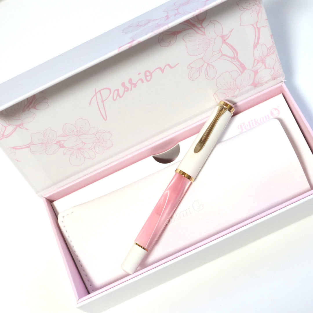 ペリカン万年筆 特別生産品 ワールドフェスティバル　チェリーブロッサム 限定品】Pelikan(ペリカン) ワールドフェスティバルシリーズ 万年筆