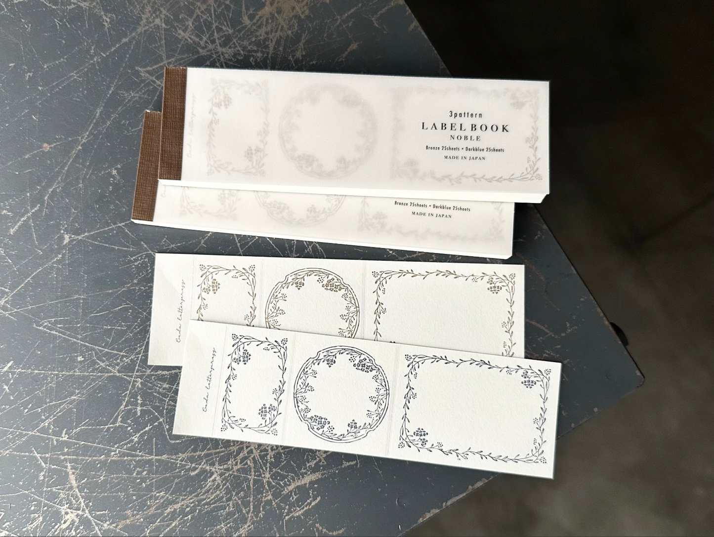 大枝活版室 3pattern labelbook Noble Bronze&Dark Blue