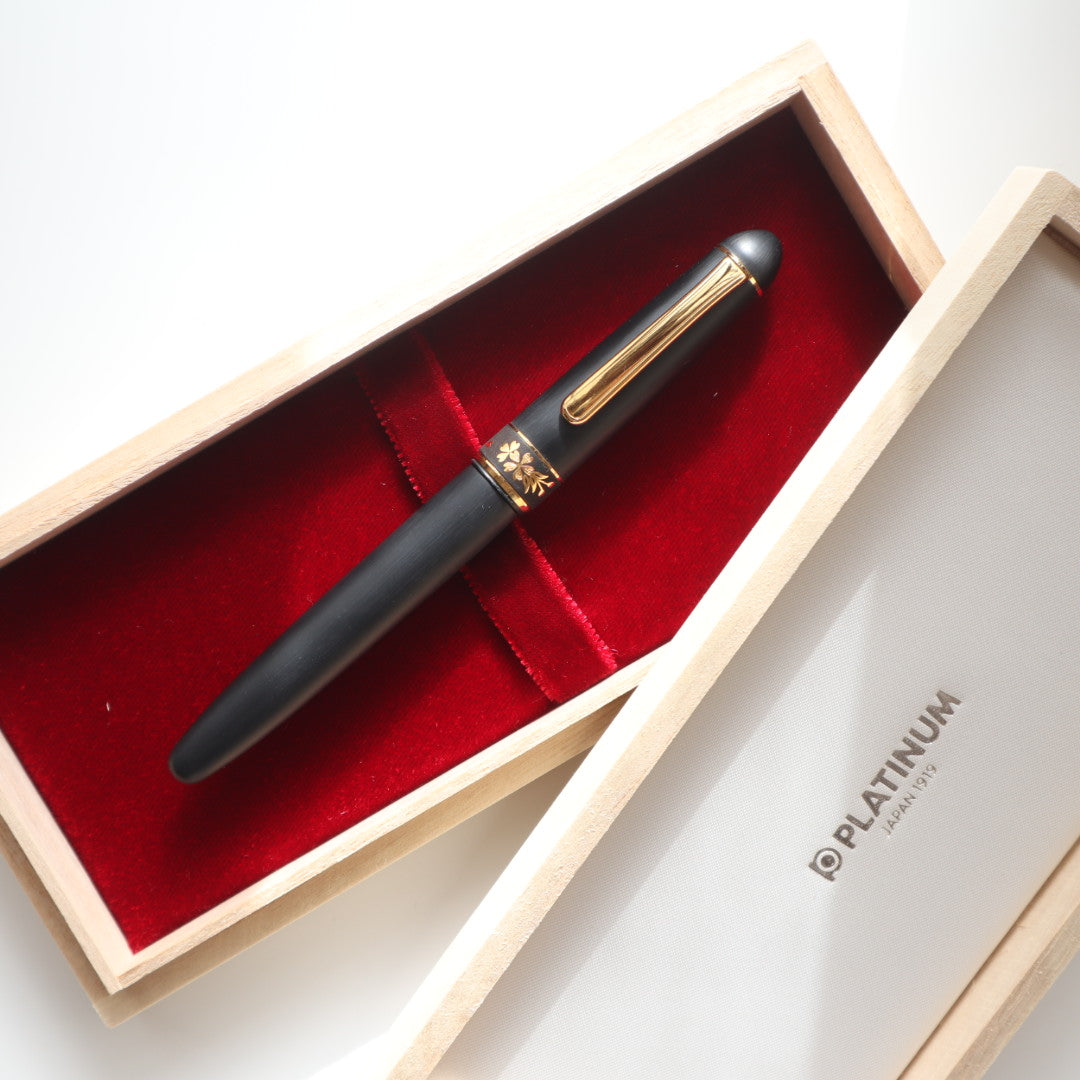 PE1226□プラチナ万年筆 万年筆 #3776 光助作 肥後象嵌 箱付き プラチナ万年筆 万年筆 #3776 センチュリー 肥後象嵌 「光助」作