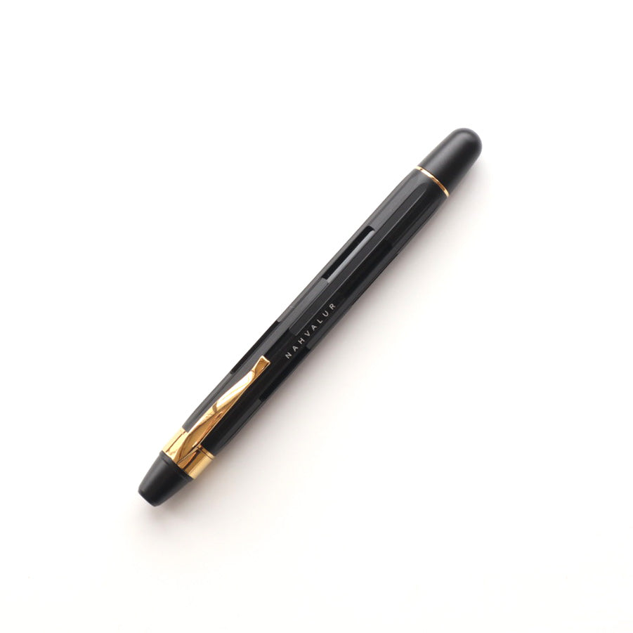 Nahvalur(ナーヴァル) 万年筆 エクリプス ブラックゴールド 細字/中字