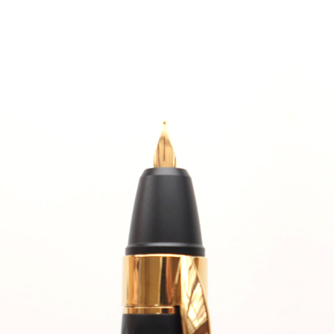 Nahvalur(ナーヴァル) 万年筆 エクリプス ブラックゴールド 細字/中字